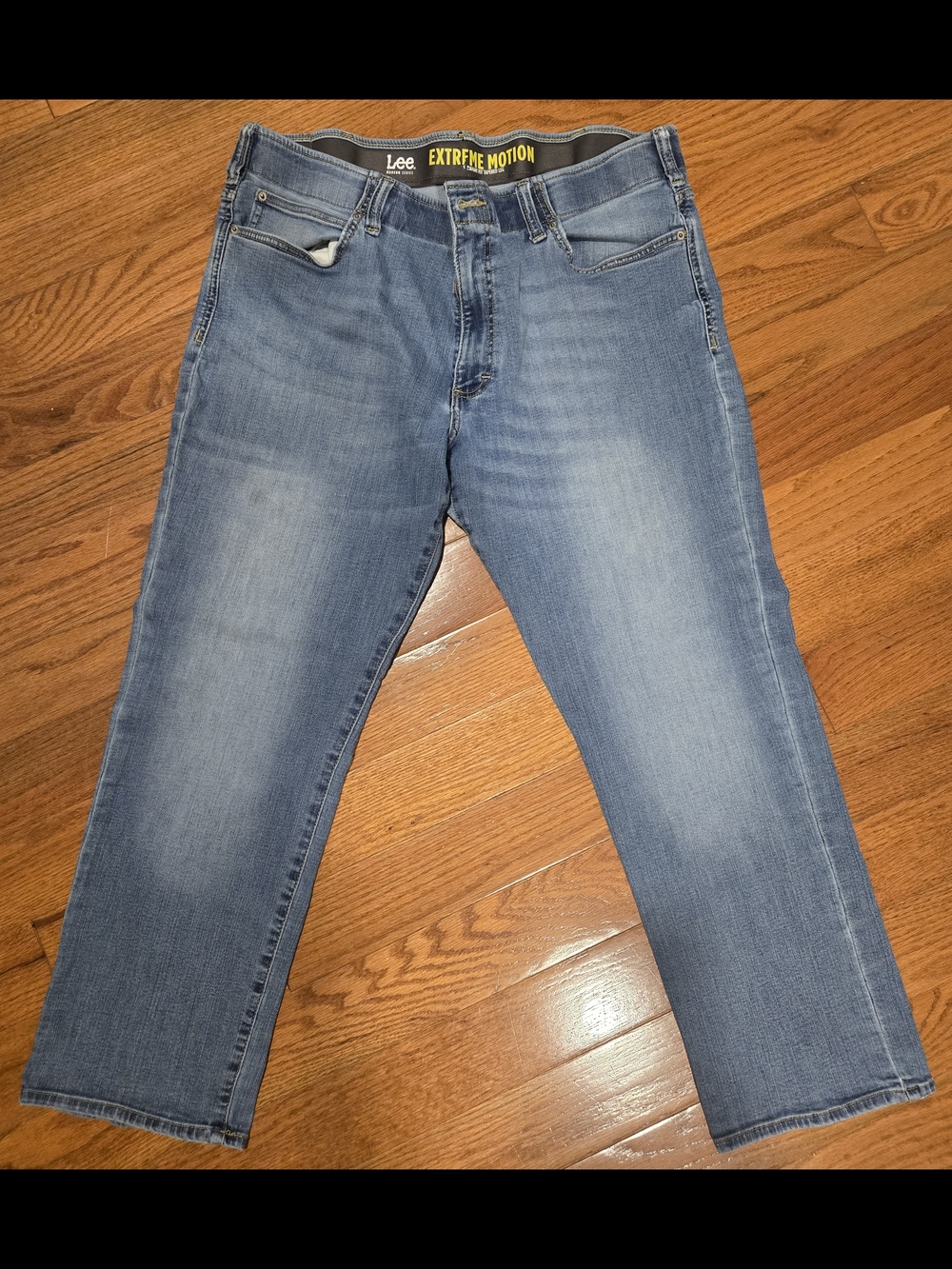 Lee Men's Medium Blue Straight Jeans